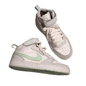 Nike Court Borough Mid 2 Sneakers White Green Youth Size 6